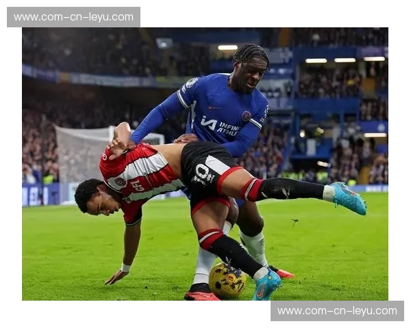 维拉卡马拉膝关节旧伤复发 中场扫荡与拦截能力下降